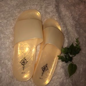 Jelly slides